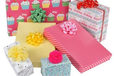 Christmas gift wrapping paper for holidays (5)
