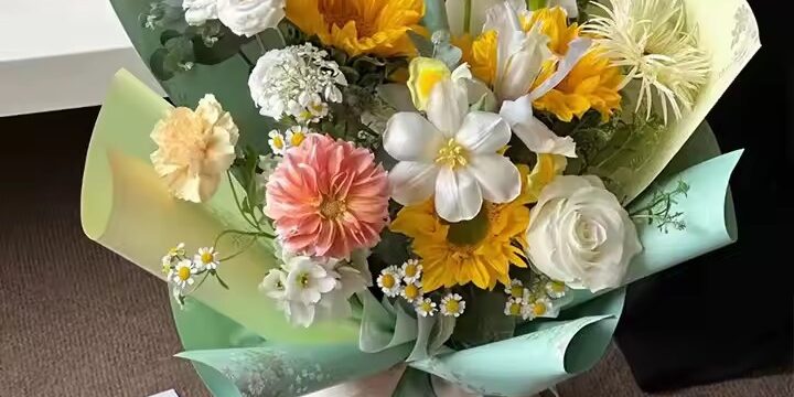 Luxury waterproof flower wrapping paper in rolls and sheets