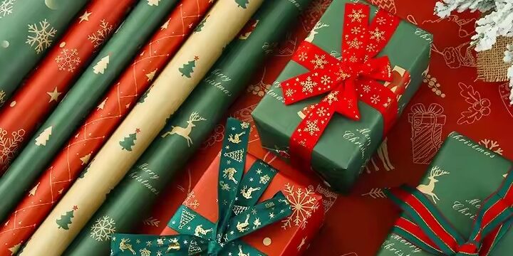 Custom logo Christmas wrapping paper rolls with festive prints
