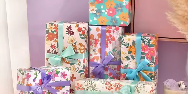 Custom luxury gift wrapping paper with elegant finishes