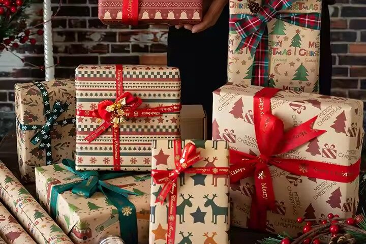 Custom luxury kraft paper Christmas wrapping paper with festive designs