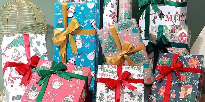 Luxury double-sided Christmas wrapping paper in custom sizes