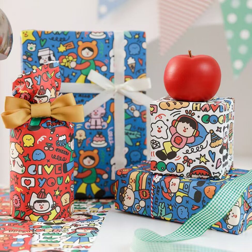 Creative doodle cute cartoon gift wrapping paper sheets