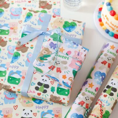 Cute cartoon zoo animal themed gift wrapping paper