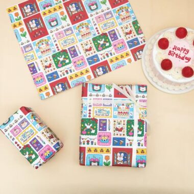 Cute graduation cartoon gift wrapping paper for students