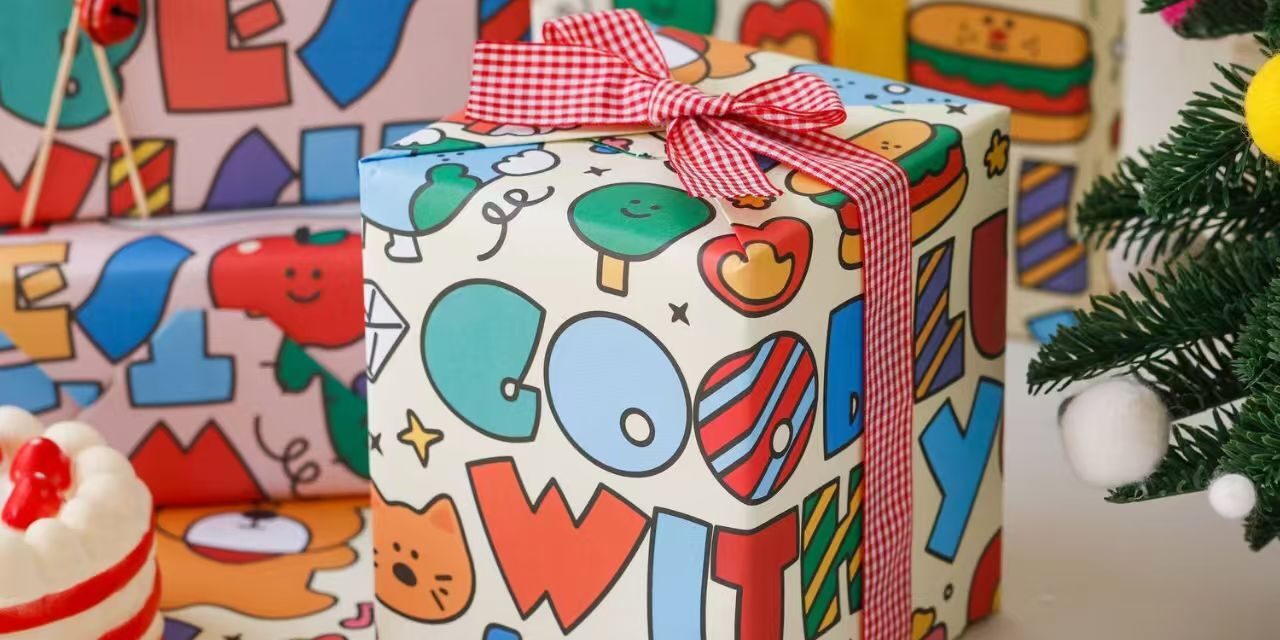 Kids cartoon kraft birthday gift wrapping paper sheets