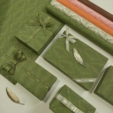 Thick premium holiday and birthday decorative wrapping paper