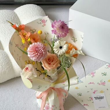 Waterproof floral wrapping paper for professional florists