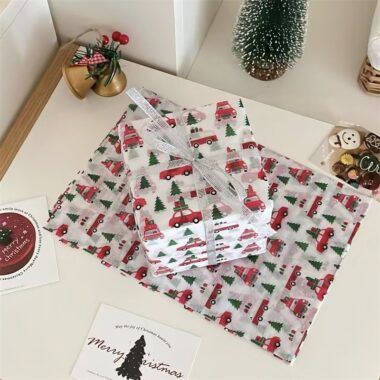 Cute car doodle Christmas wrapping paper for kids’ gifts