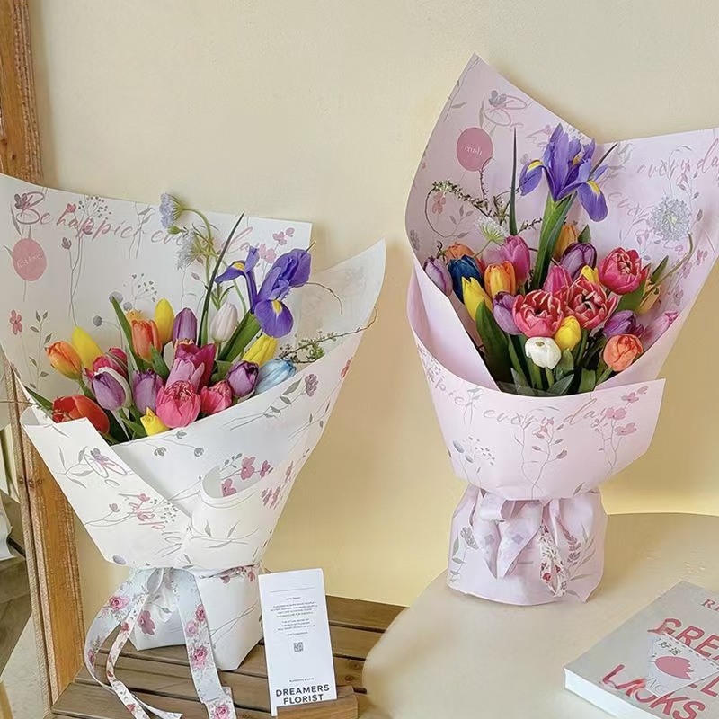 Thick floral printed Mother’s Day flower wrapping paper