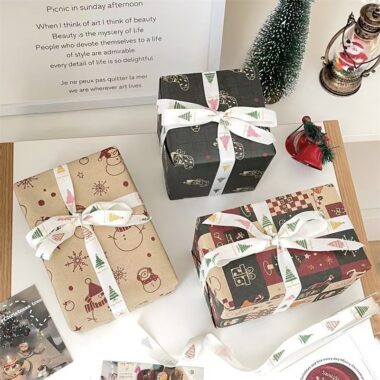 Large premium kraft Christmas gift wrapping paper sheets