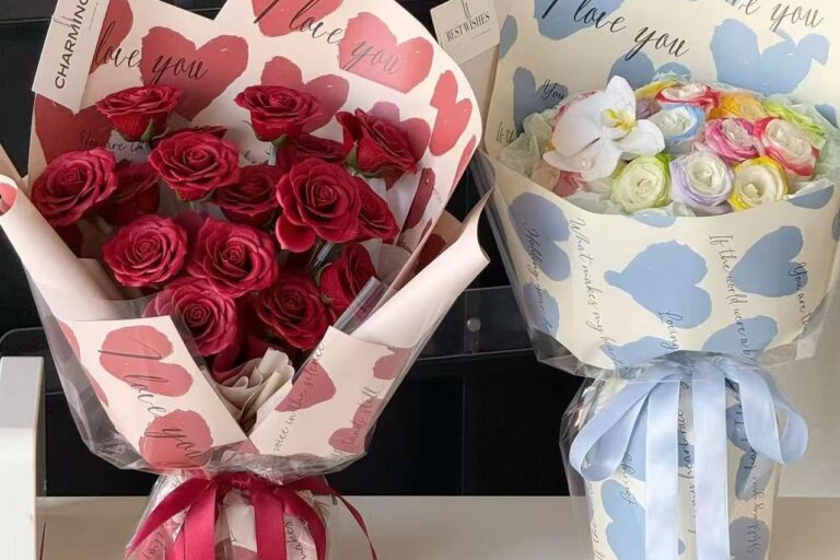 Romantic heart Valentine’s Day flower wrapping paper sheets