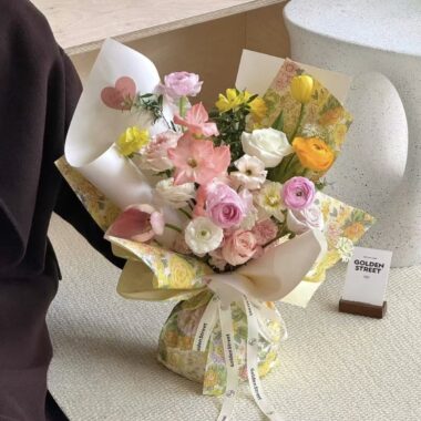 Spring pastoral thick oil-painting flower wrapping paper