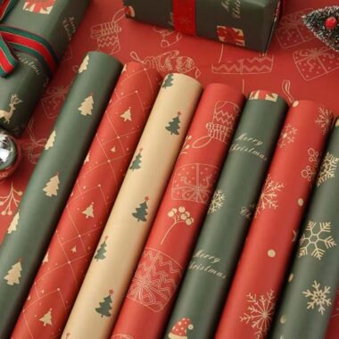 Vintage oversized retro Christmas wrapping paper sheets
