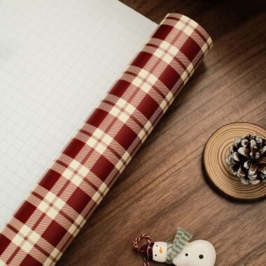 Vintage plaid luxury Christmas wrapping paper sheets