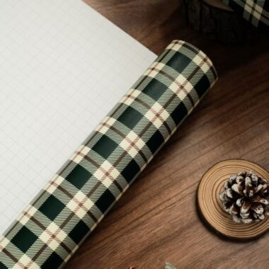 Vintage plaid luxury Christmas wrapping paper sheets