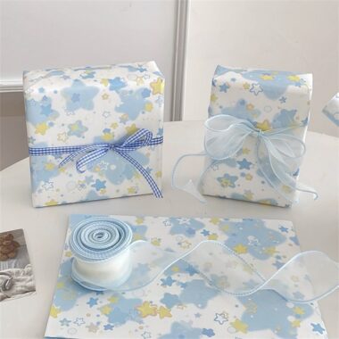 Blue baby’s breath decorative gift wrapping paper floral style