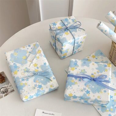 Blue baby’s breath decorative gift wrapping paper floral style