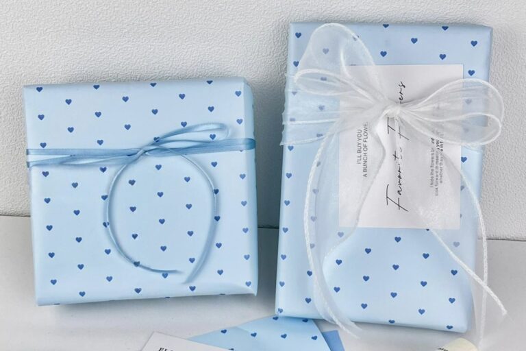 Healing blue heart festival decorative gift wrapping paper