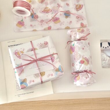 Sweet cartoon cake festival gift wrapping paper cute style