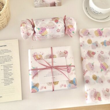 Sweet cartoon cake festival gift wrapping paper cute style