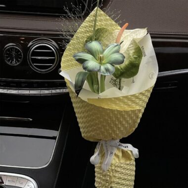 Premium embossed waterproof flower wrapping paper for bouquets