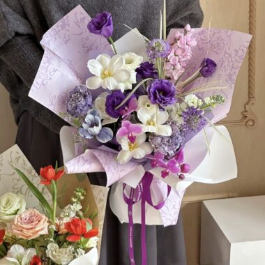 European vintage floral flower wrapping paper for bouquets