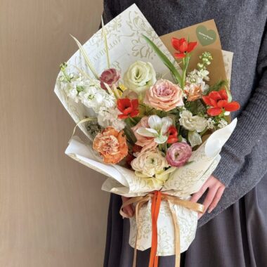 European vintage floral flower wrapping paper for bouquets