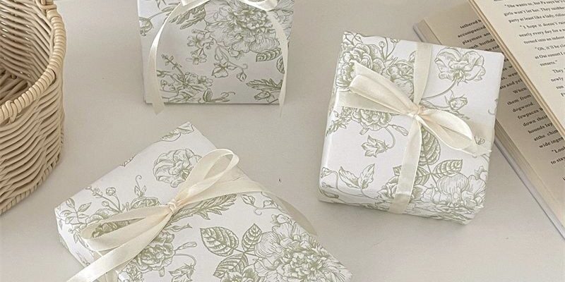 French vintage floral birthday gift wrapping paper elegant style