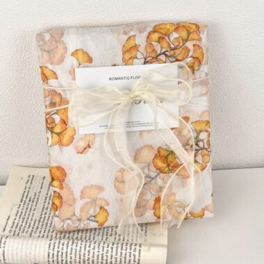 Ginkgo leaf decorative festival gift wrapping paper
