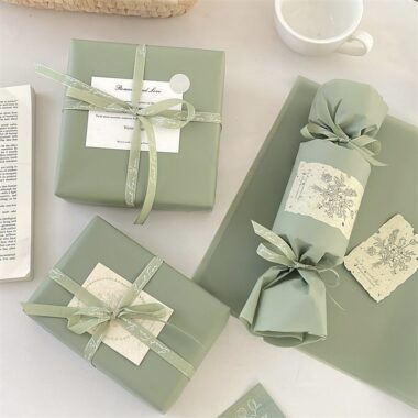Korean minimalist green gift wrapping paper premium style