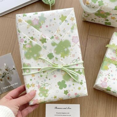 Lucky clover decorative gift wrapping paper high aesthetic