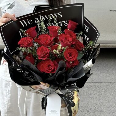 Maillard style English newspaper flower wrapping paper