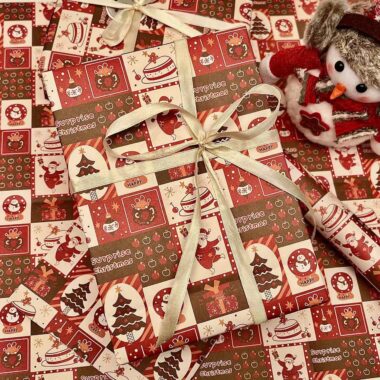 High quality thick Christmas wrapping paper for luxury gifts