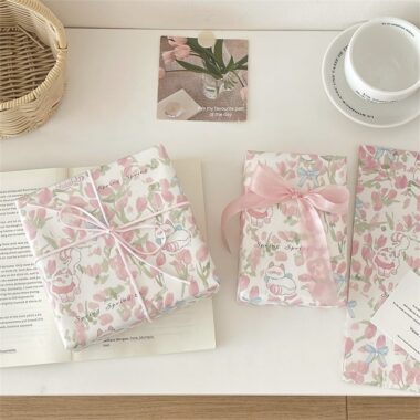 Spring tulip thick kraft gift wrapping paper cute design