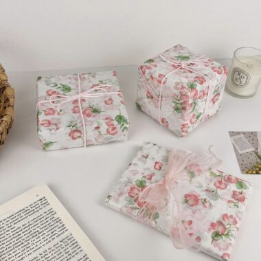 Sweet pink sweet pea floral decorative gift wrapping paper