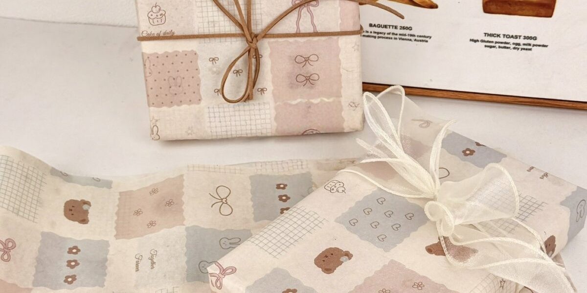 Vintage candy bear cute decorative gift wrapping paper