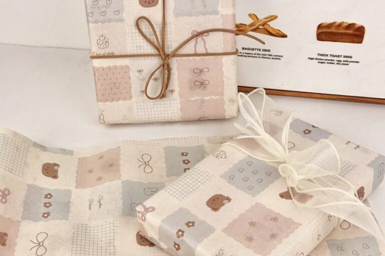 Vintage candy bear cute decorative gift wrapping paper