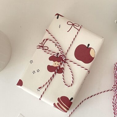 Vintage red apple kraft gift wrapping paper large size