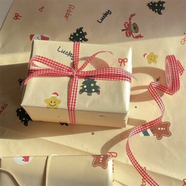 Snowman winter Christmas wrapping paper for festive gifts