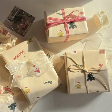 Snowman winter Christmas wrapping paper for festive gifts